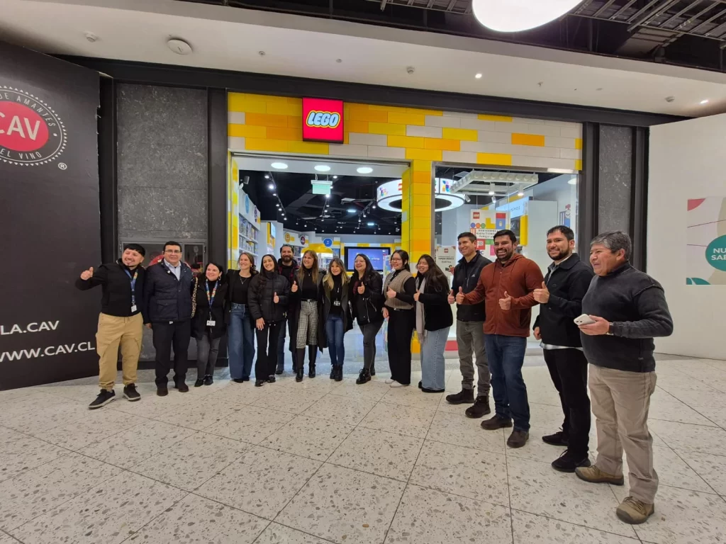 INAUGURACION HABILITACION LEGO PARQUE ARAUCO copia consructora en santiago